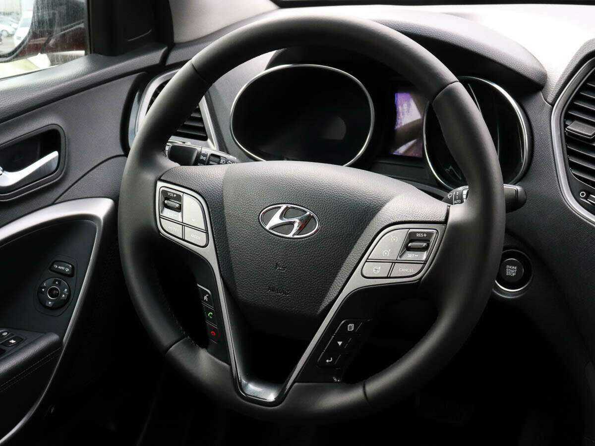 Б/У Хендай Санта Фе 2013 года. Фото: #11