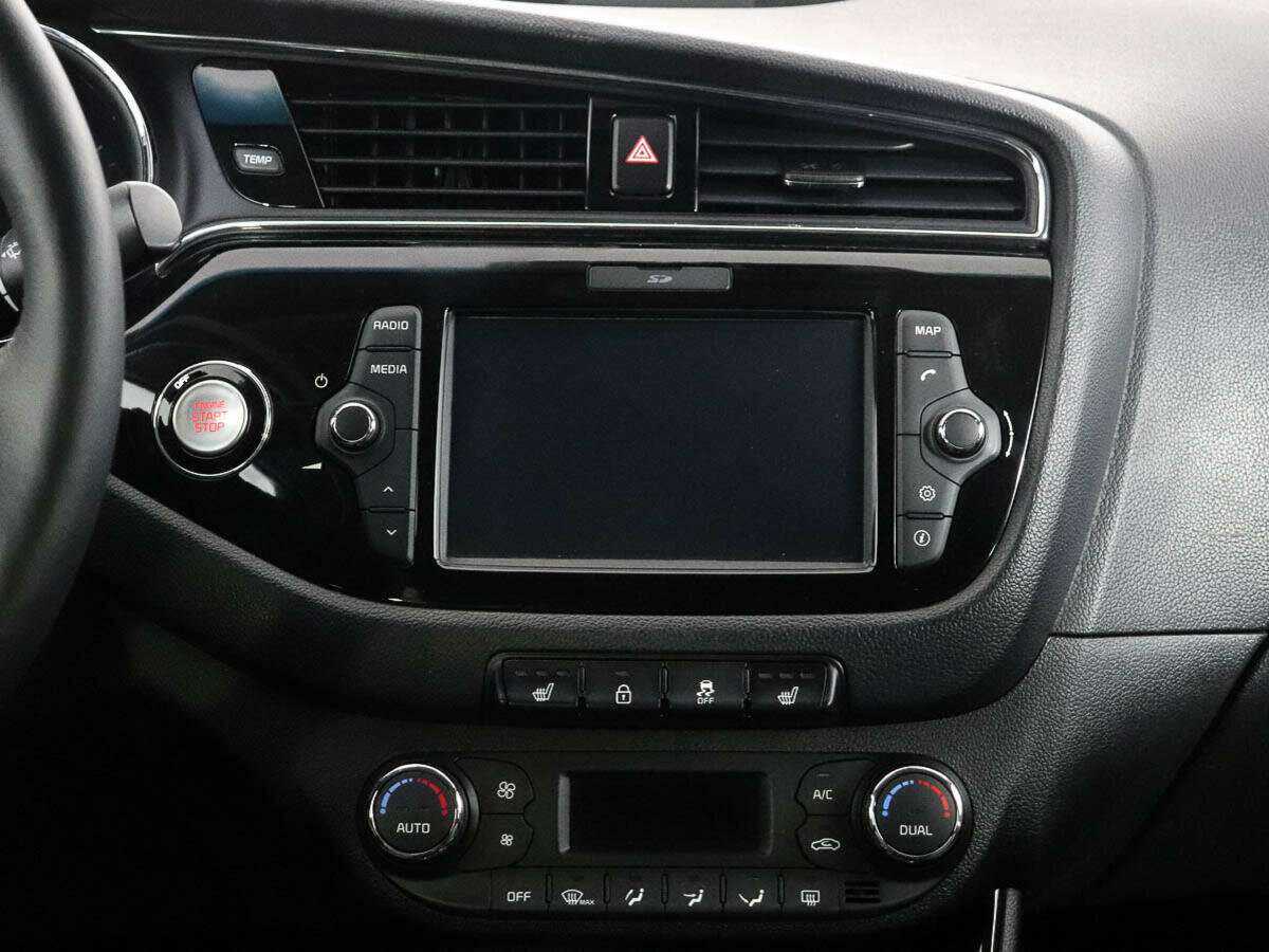 Б/У Киа Сид 2017 года. Фото: #10