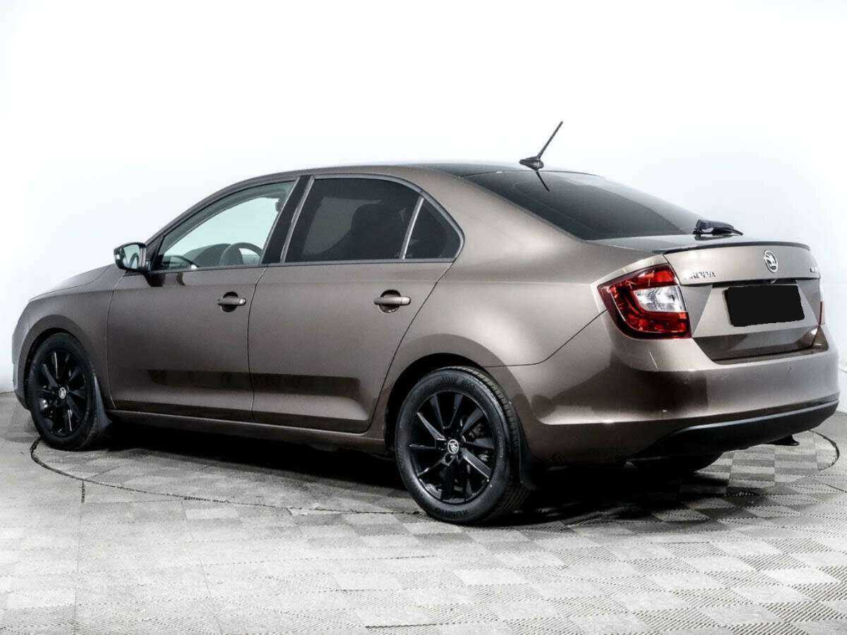 Б/У Шкода Рапид 2019 года. Фото: #5