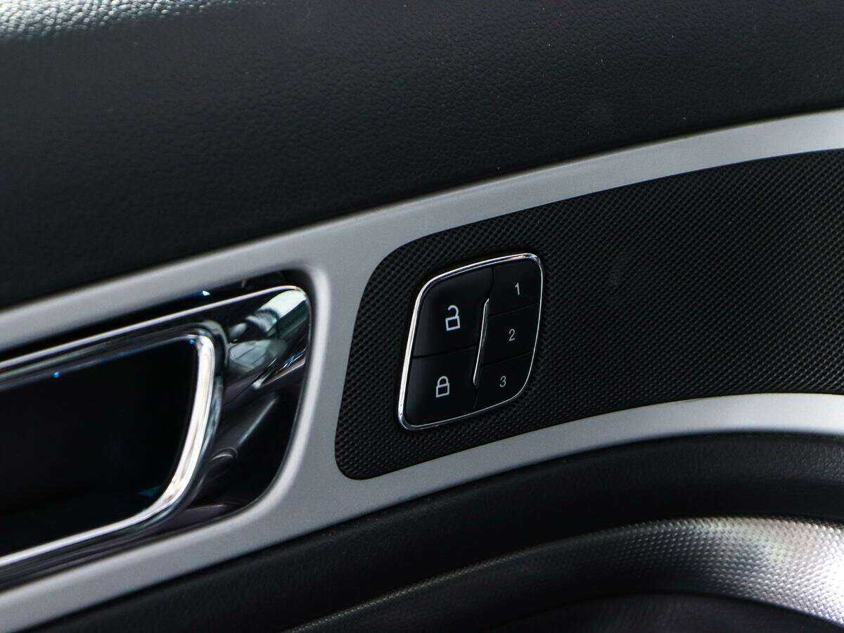 Ford Explorer 2014 года с пробегом. Фото: #19