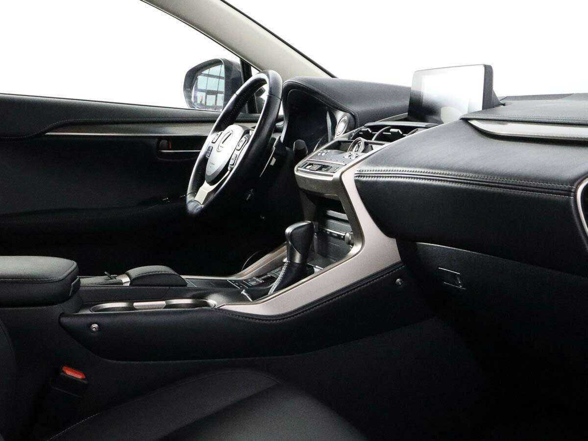 Lexus NX 2017 года с пробегом. Фото: #5