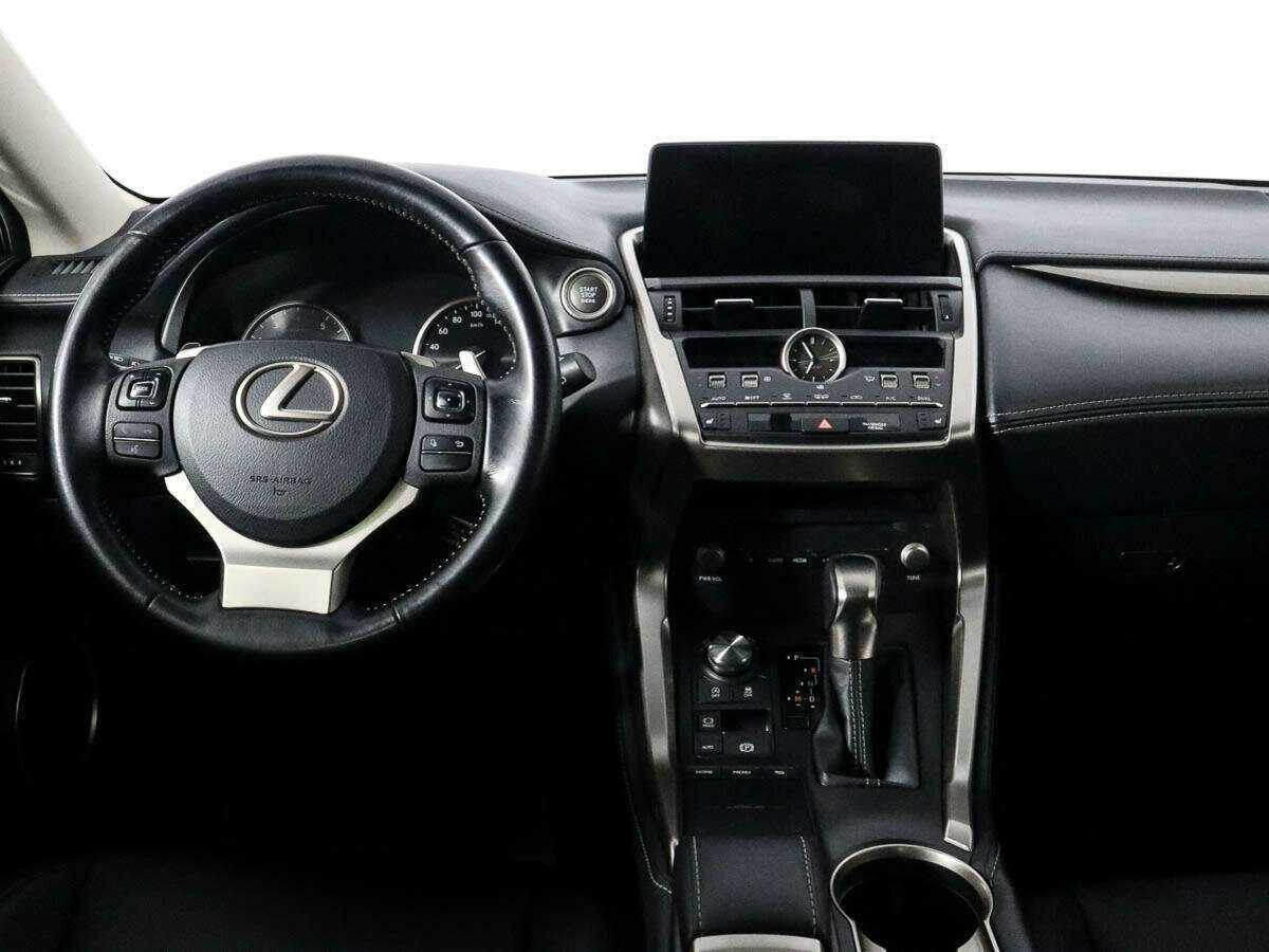 Lexus NX 2017 года с пробегом. Фото: #8