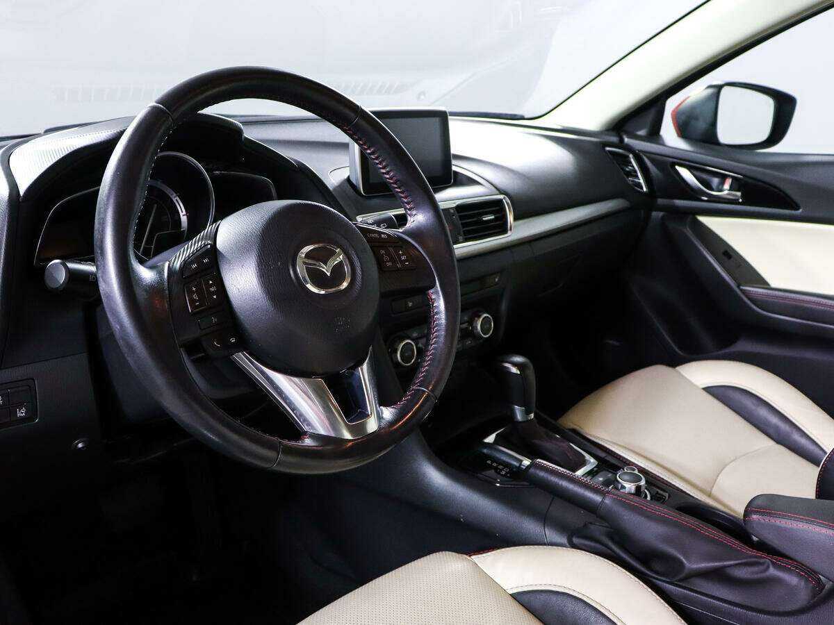 Mazda 3 2014 года с пробегом. Фото: #11