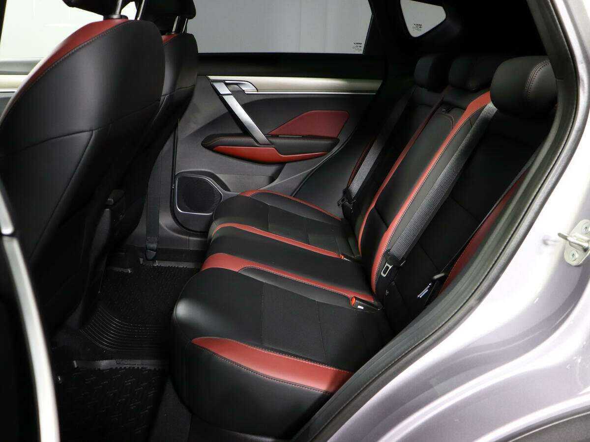 Б/У Джили Кулрэй 2023 года. Фото: #9