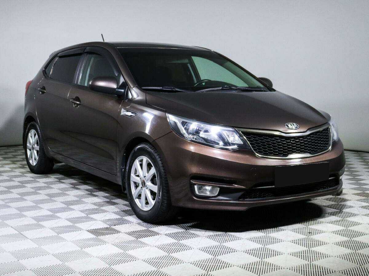 Б/У Киа Рио 2016 года. Фото: #2