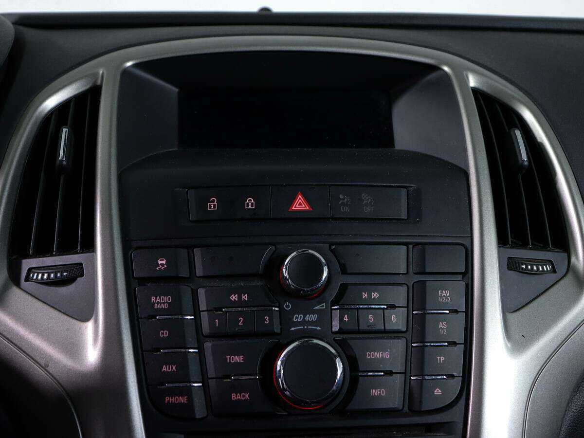 Б/У Опель Астра 2012 года. Фото: #16