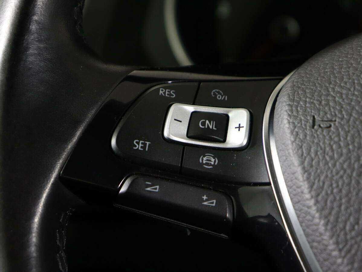 Volkswagen Tiguan 2020 года с пробегом. Фото: #16