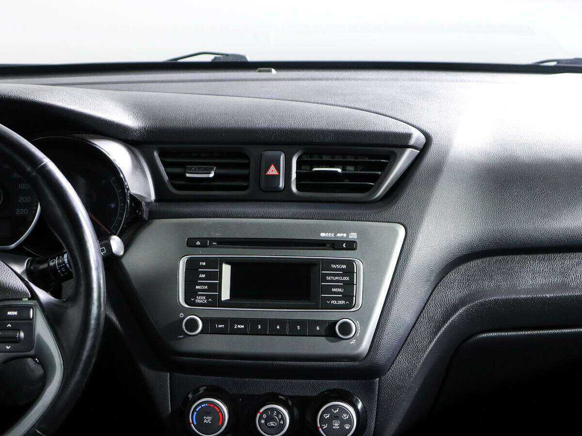 Б/У Киа Рио 2017 года. Фото: #13