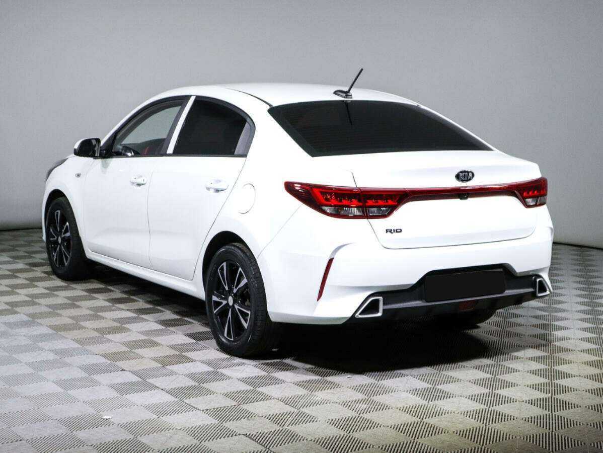 Б/У Киа Рио 2021 года. Фото: #5