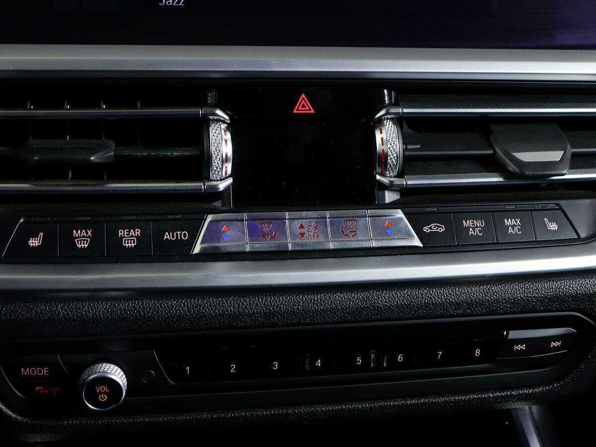 BMW 3 серии 2019 года с пробегом. Фото: #21