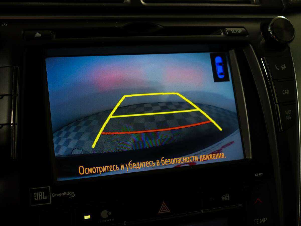 Б/У Тойота Камри 2017 года. Фото: #12