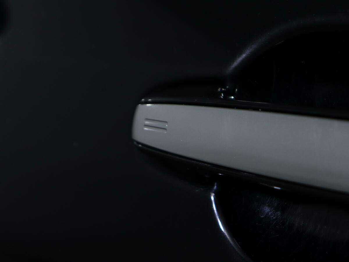 Б/У Тойота Камри 2017 года. Фото: #15