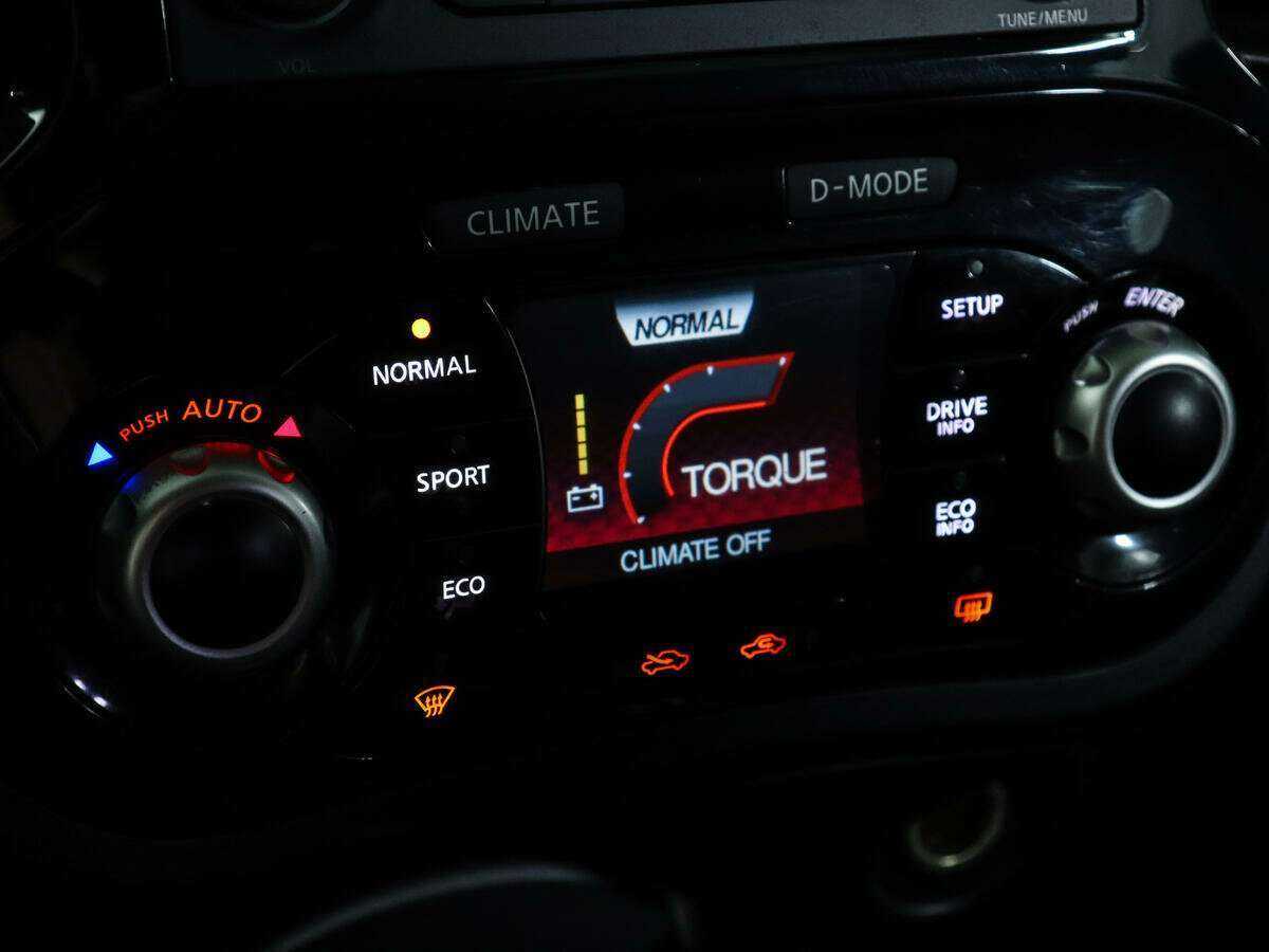 Б/У Ниссан Жук 2012 года. Фото: #17