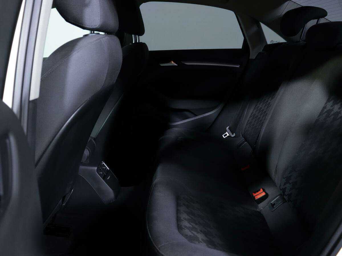 Audi A3 2014 года с пробегом. Фото: #6