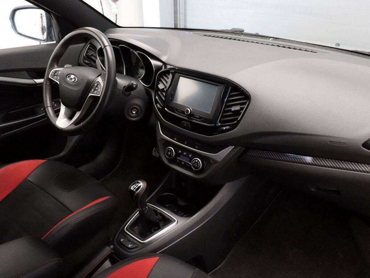 Lada (ВАЗ) Vesta 2020 года с пробегом. Фото: #6