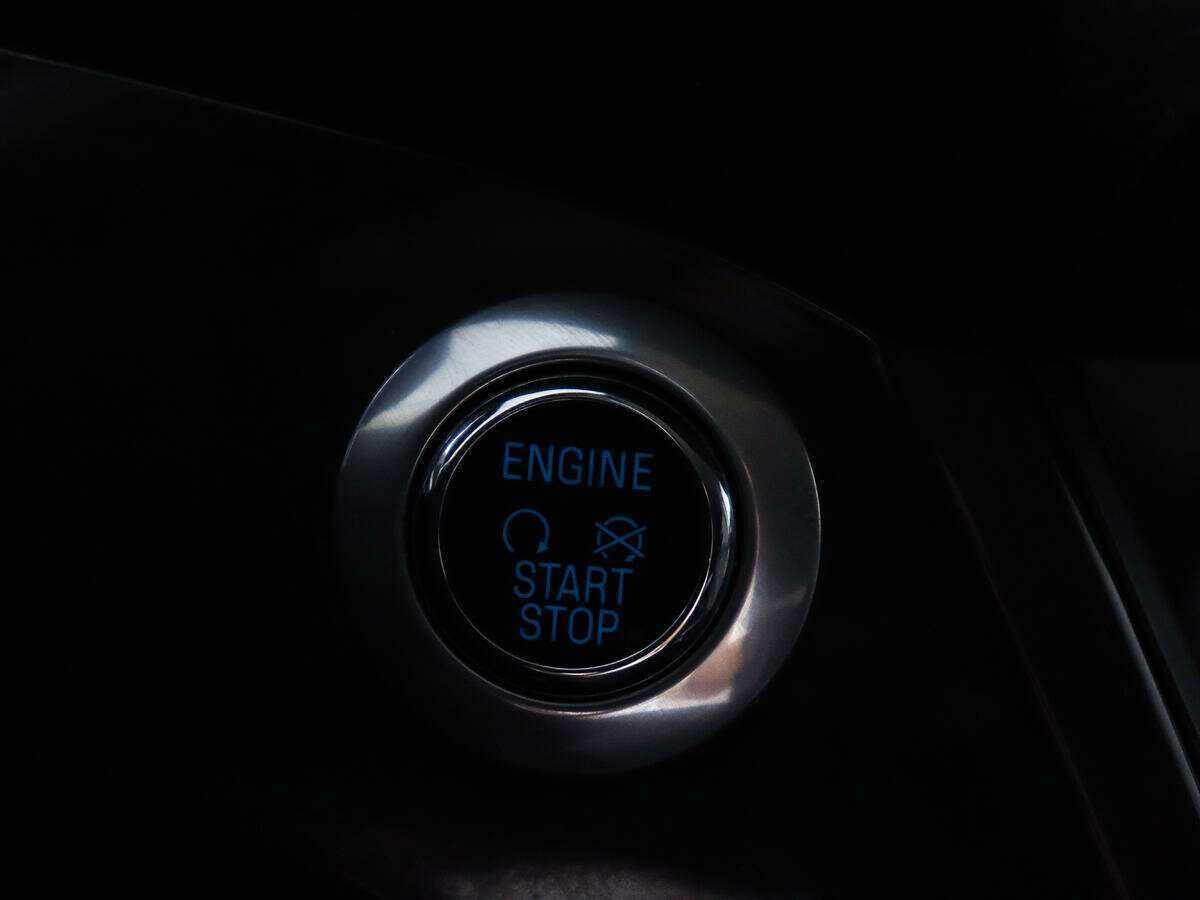 Б/У Форд Куга 2015 года. Фото: #15