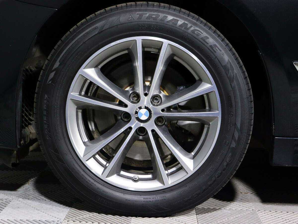 BMW 5 серии 2018 года с пробегом. Фото: #12