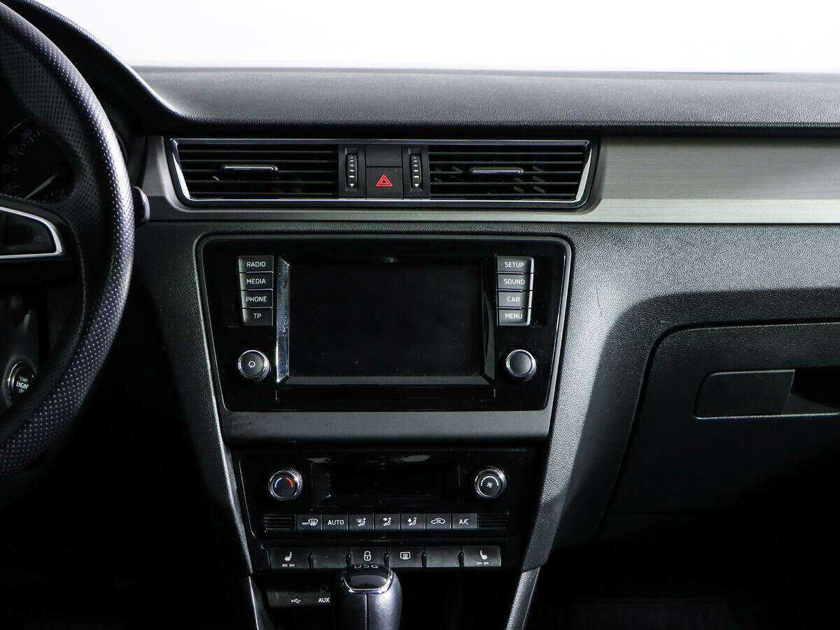 Б/У Шкода Рапид 2016 года. Фото: #10