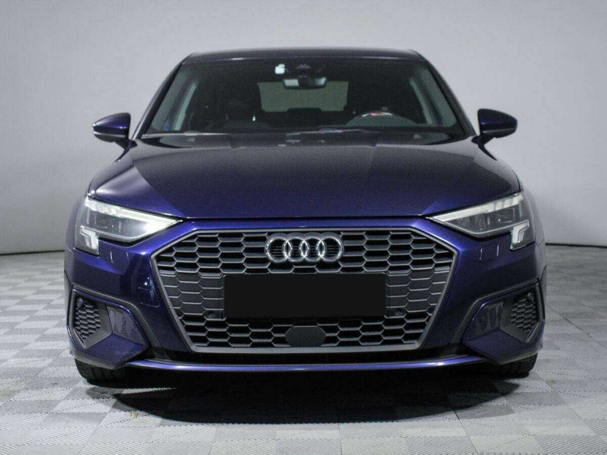 Audi A3 2021 года с пробегом. Фото: #1