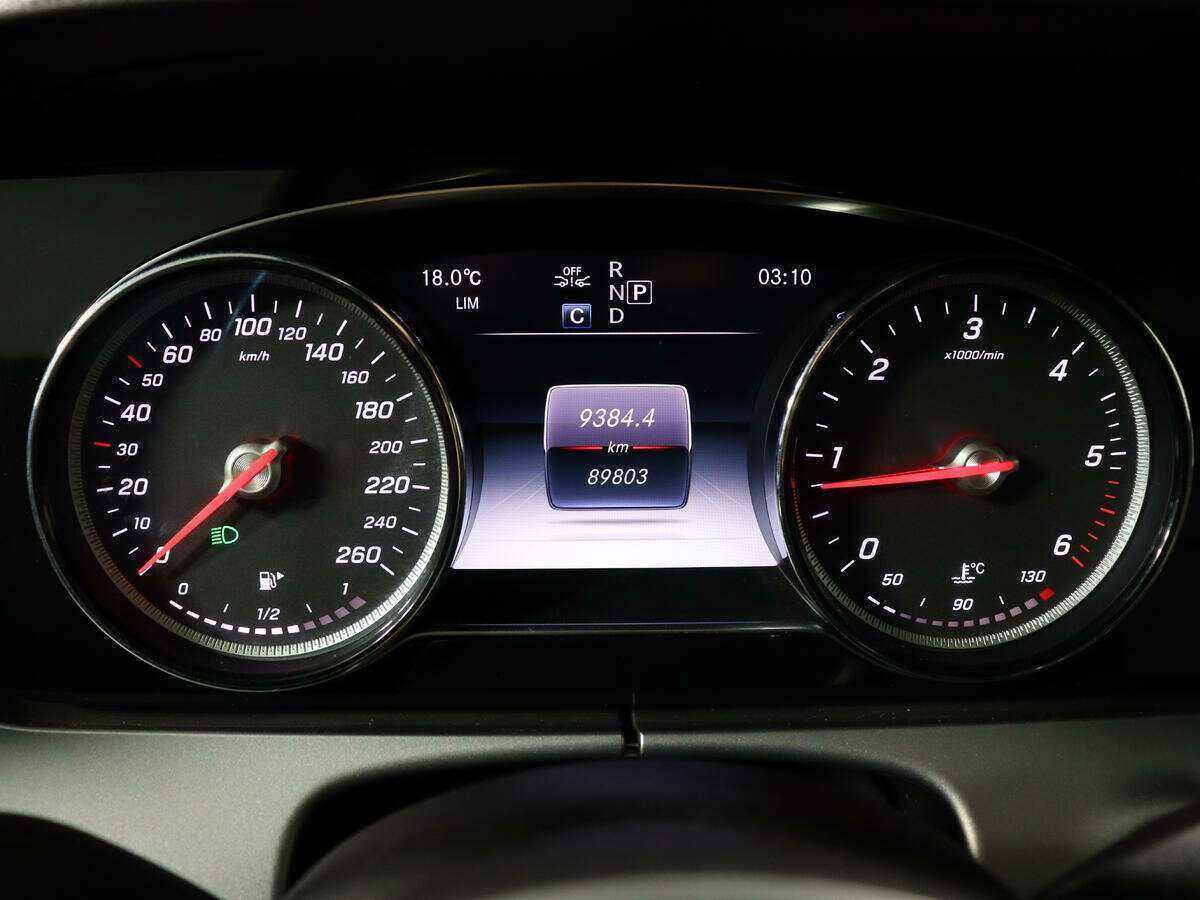 Mercedes-Benz E-Класс 2019 года с пробегом. Фото: #8