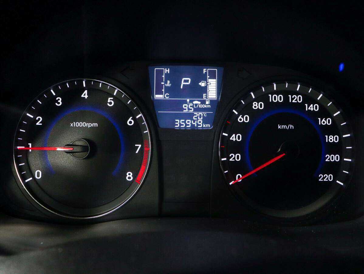 Б/У Хендай Солярис 2016 года. Фото: #8