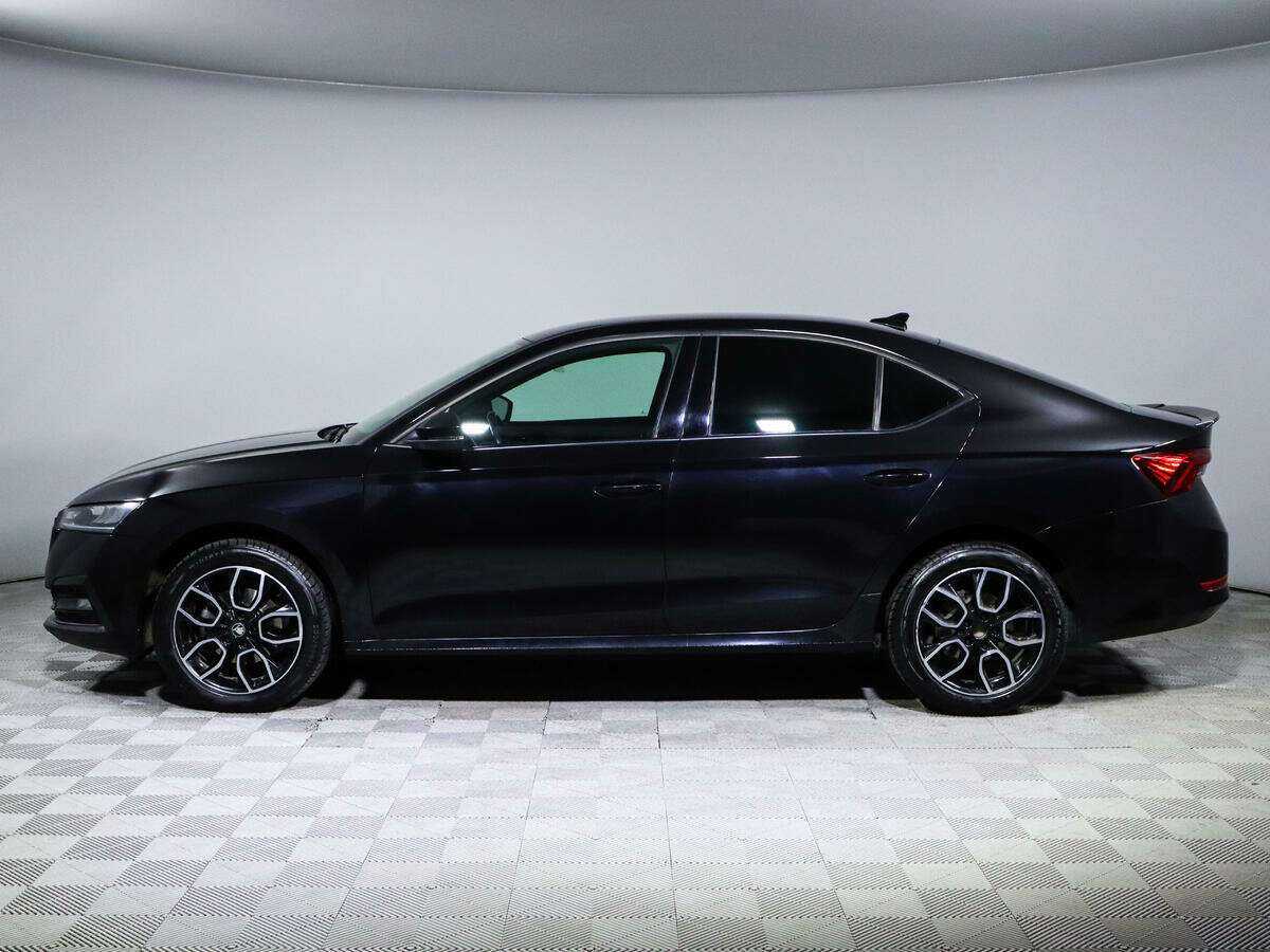 Б/У Шкода Октавия 2020 года. Фото: #7