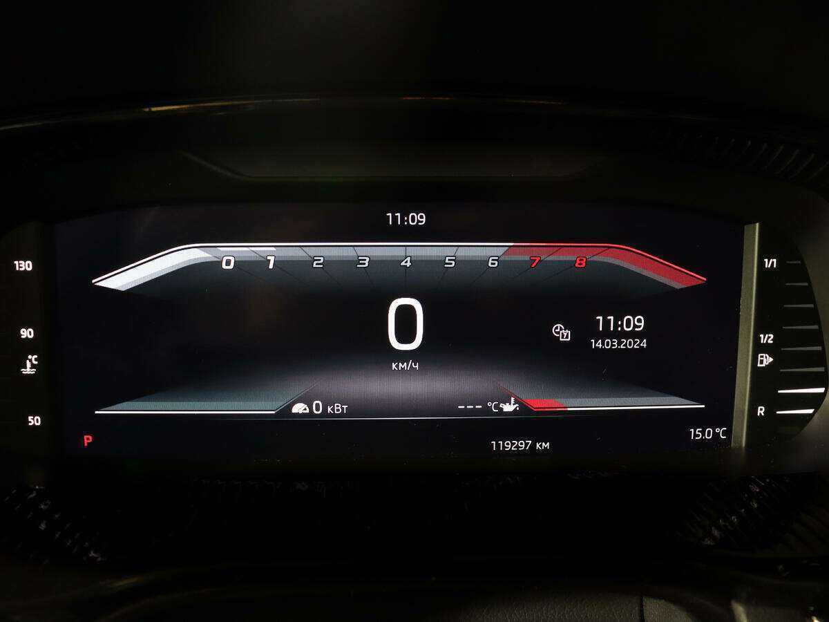 Б/У Шкода Октавия 2020 года. Фото: #10