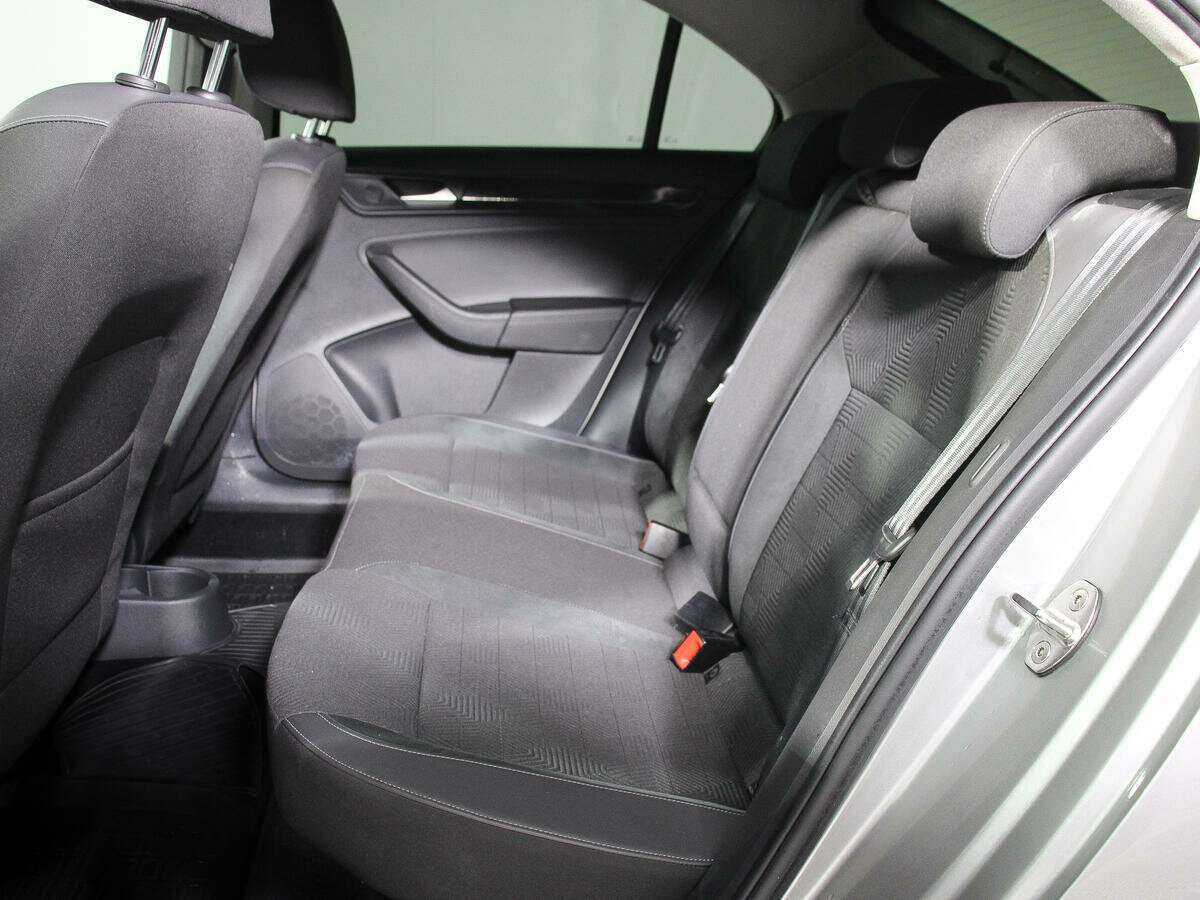 Б/У Фольксваген Поло 2021 года. Фото: #7