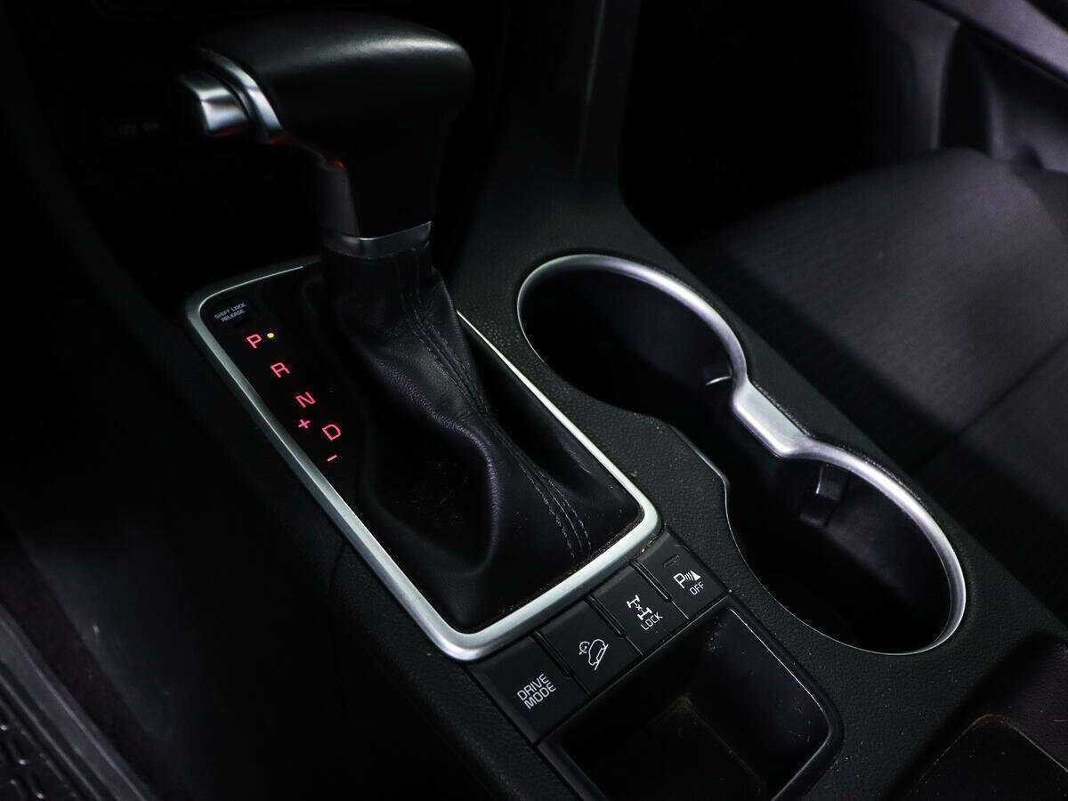 Б/У Киа Спортейдж 2020 года. Фото: #18