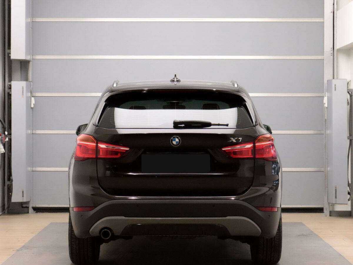 BMW X1 2017 года с пробегом. Фото: #4