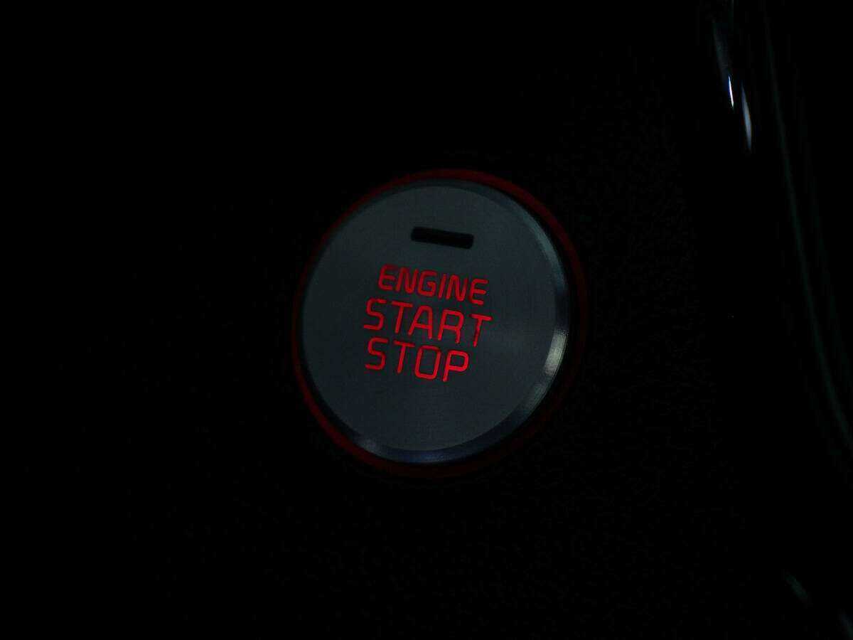 Б/У Киа Оптима 2016 года. Фото: #13