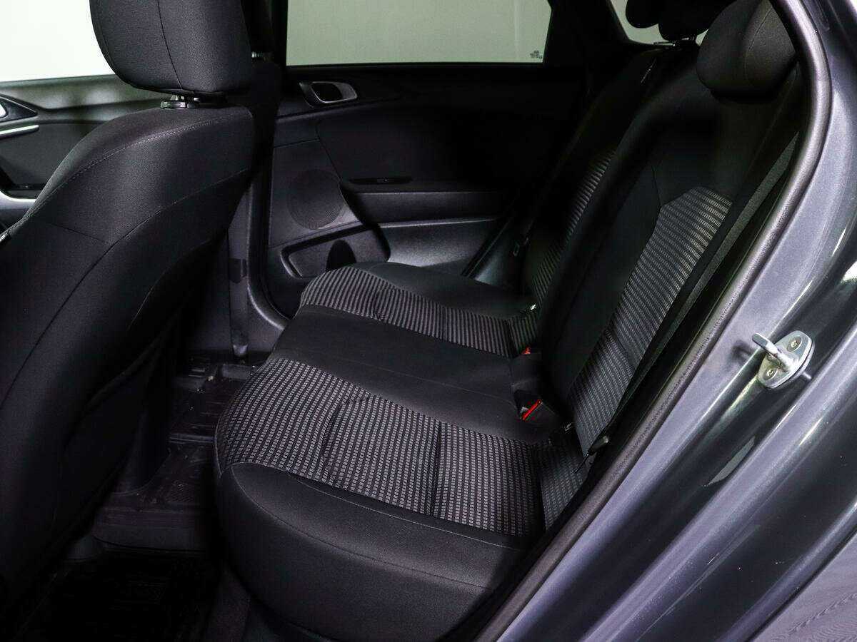 Б/У Киа Сид 2019 года. Фото: #7