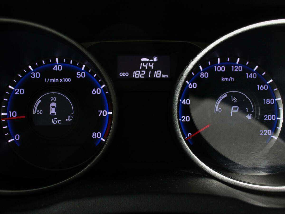 Б/У Хендай ай-икс35 2013 года. Фото: #8