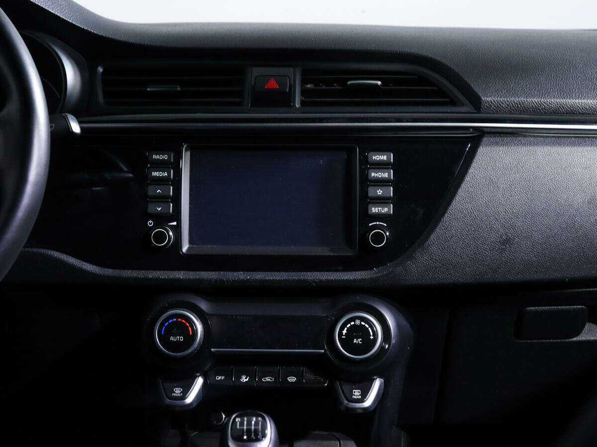 Б/У Киа Рио 2018 года. Фото: #11