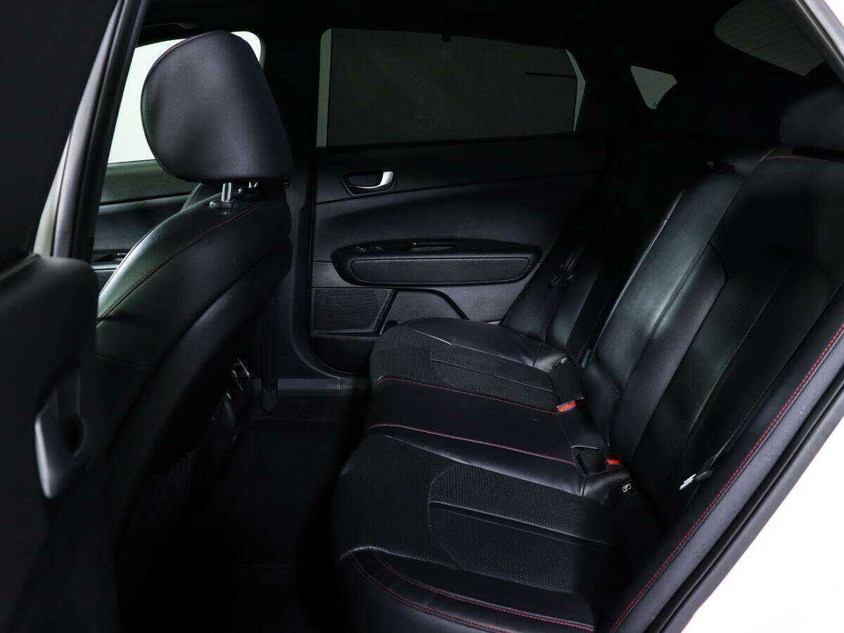 Б/У Киа Оптима 2016 года. Фото: #6