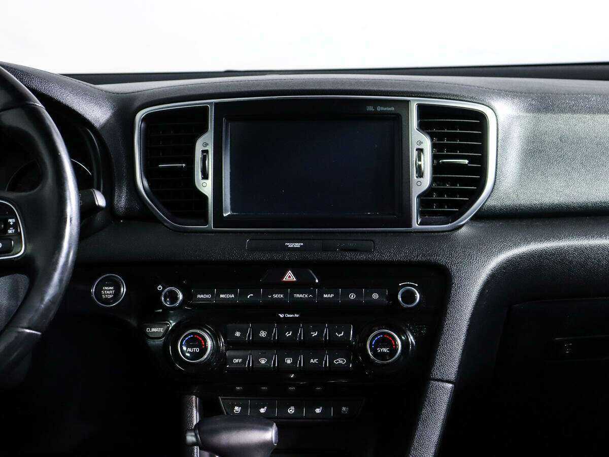 Б/У Киа Спортейдж 2017 года. Фото: #10