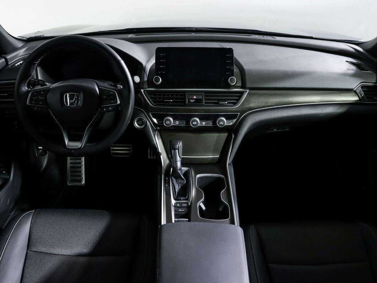 Honda Accord 2022 года с пробегом. Фото: #9