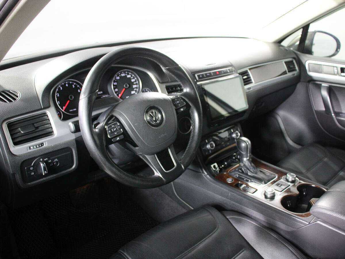 Volkswagen Touareg 2015 года с пробегом. Фото: #10