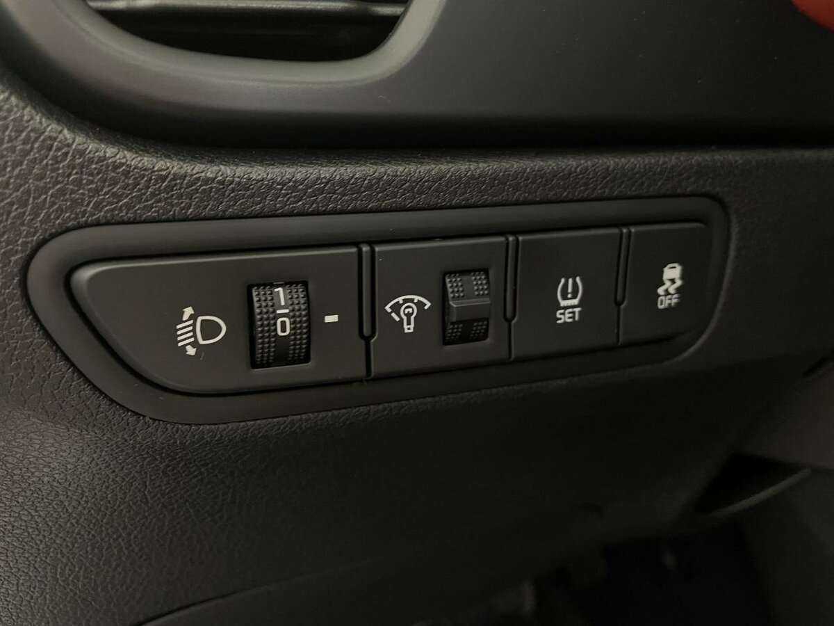 Kia Rio 2021 года с пробегом. Фото: #8