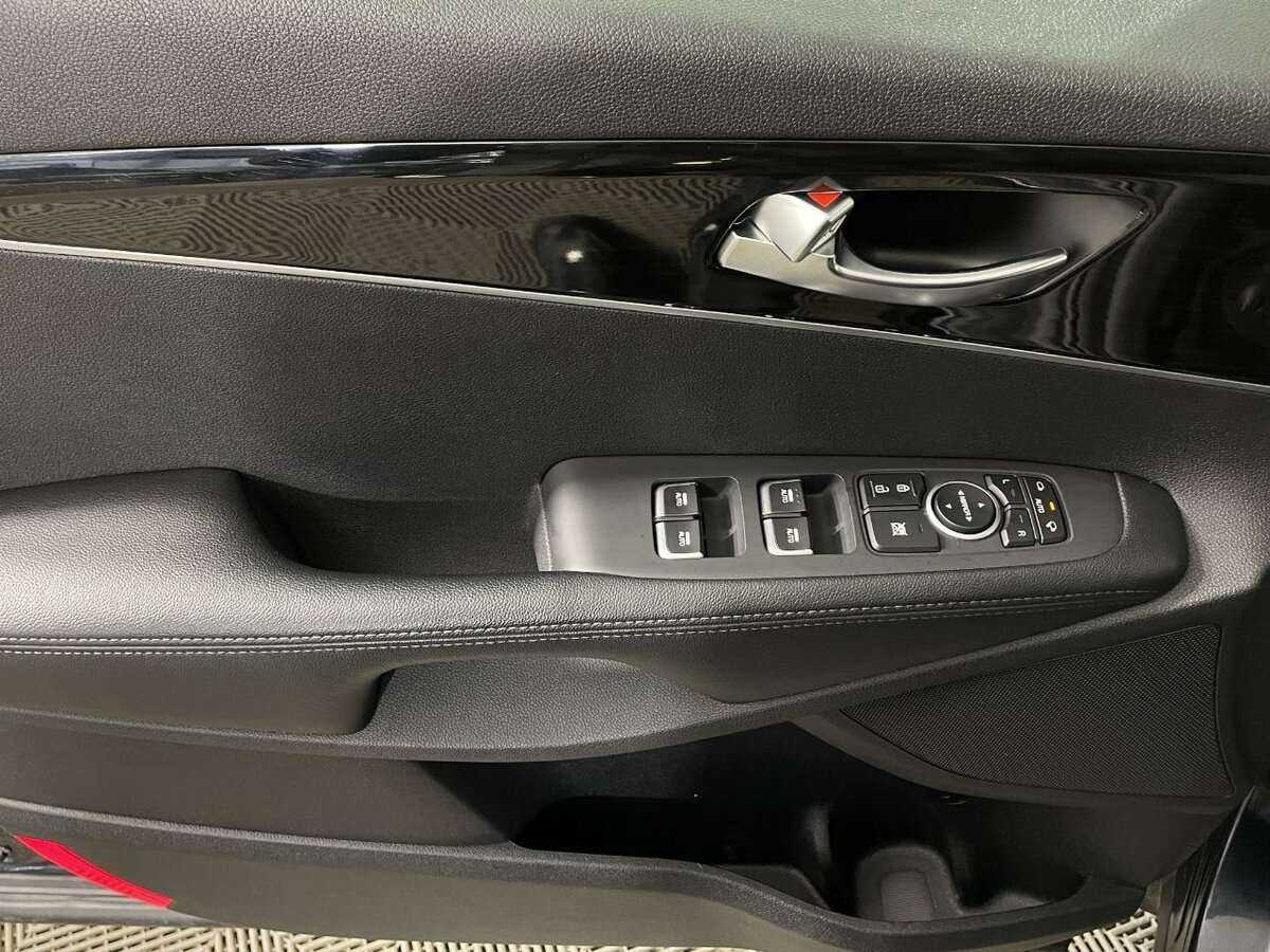 Kia Sorento 2019 года с пробегом. Фото: #7