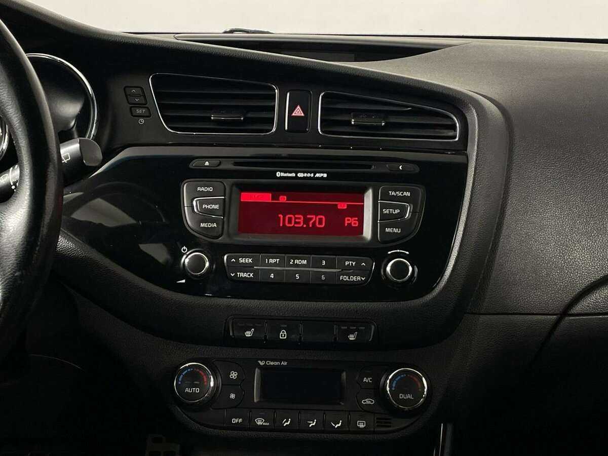 Kia Ceed 2013 года с пробегом. Фото: #11