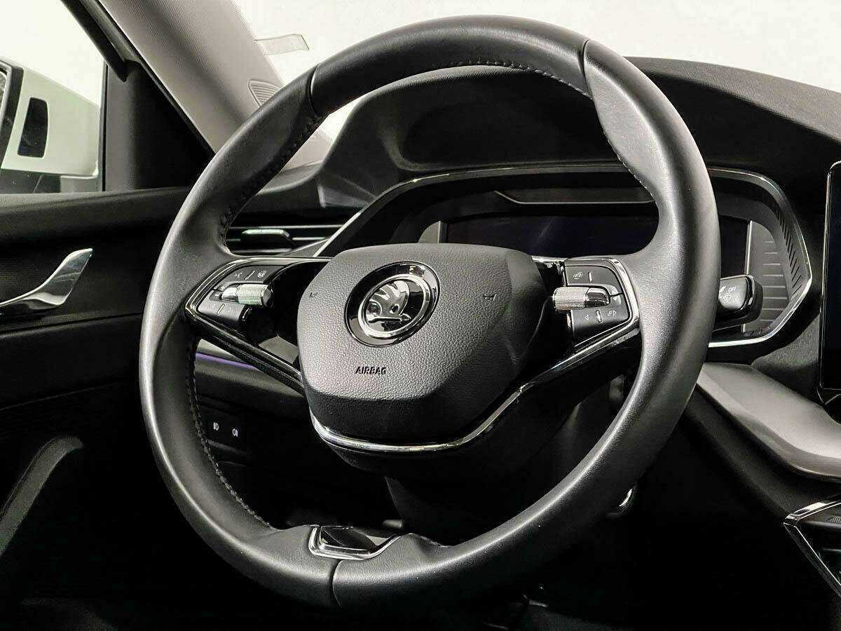 Skoda Octavia 2021 года с пробегом. Фото: #13