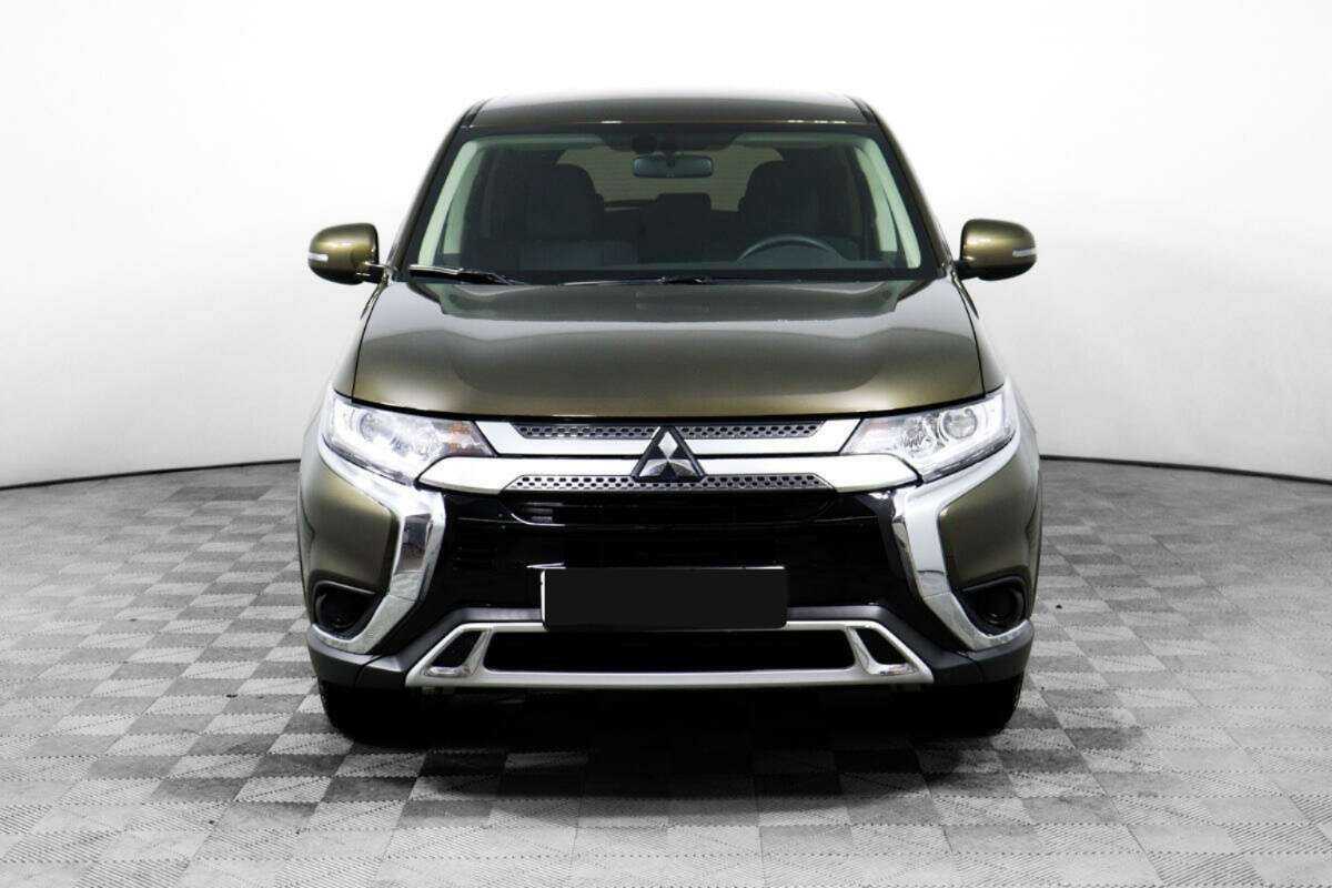 Mitsubishi Outlander 2020 года с пробегом. Фото: #1