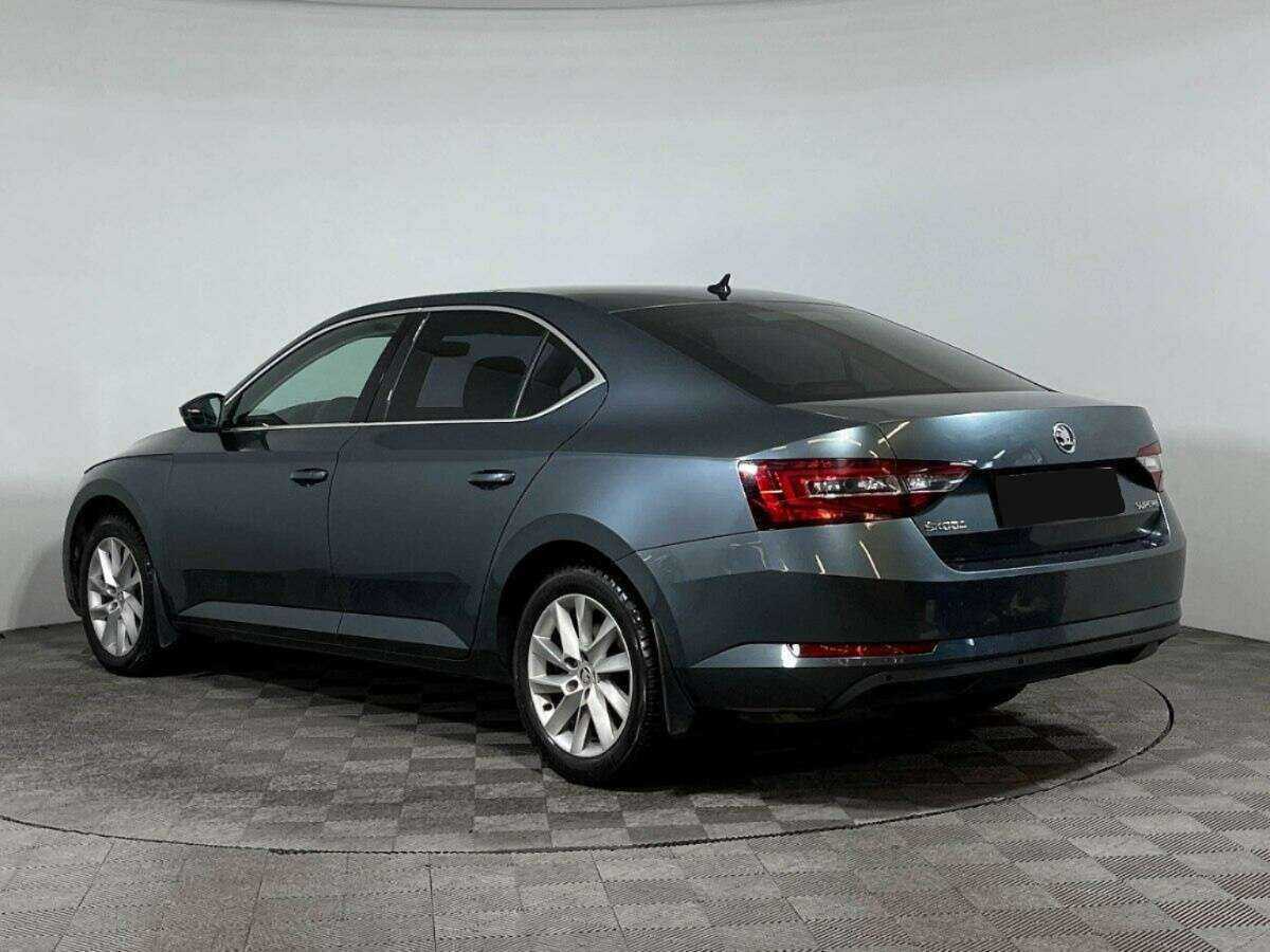 Б/У Шкода Суперб 2017 года. Фото: #5