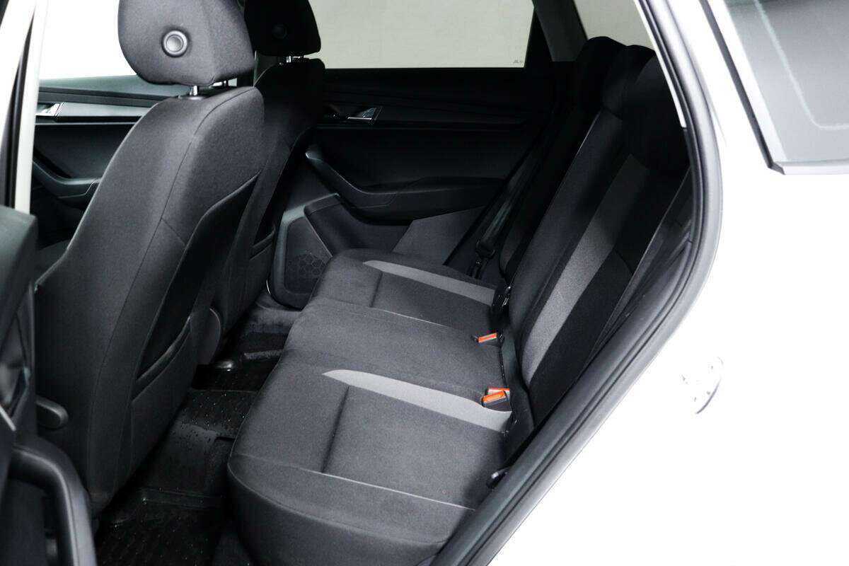 Б/У Шкода Карок 2020 года. Фото: #11