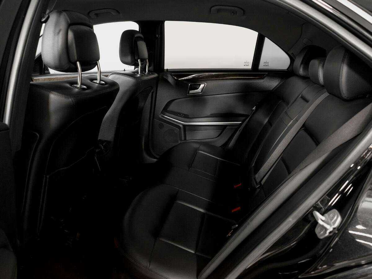 Mercedes-Benz E-Класс 2012 года с пробегом. Фото: #8