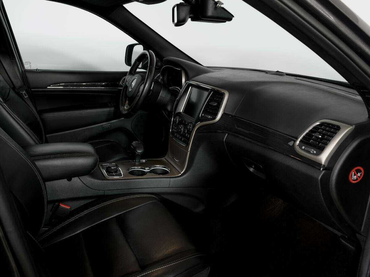 Jeep Grand Cherokee 2014 года с пробегом. Фото: #8