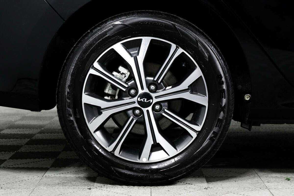 Б/У Киа Рио 2021 года. Фото: #12