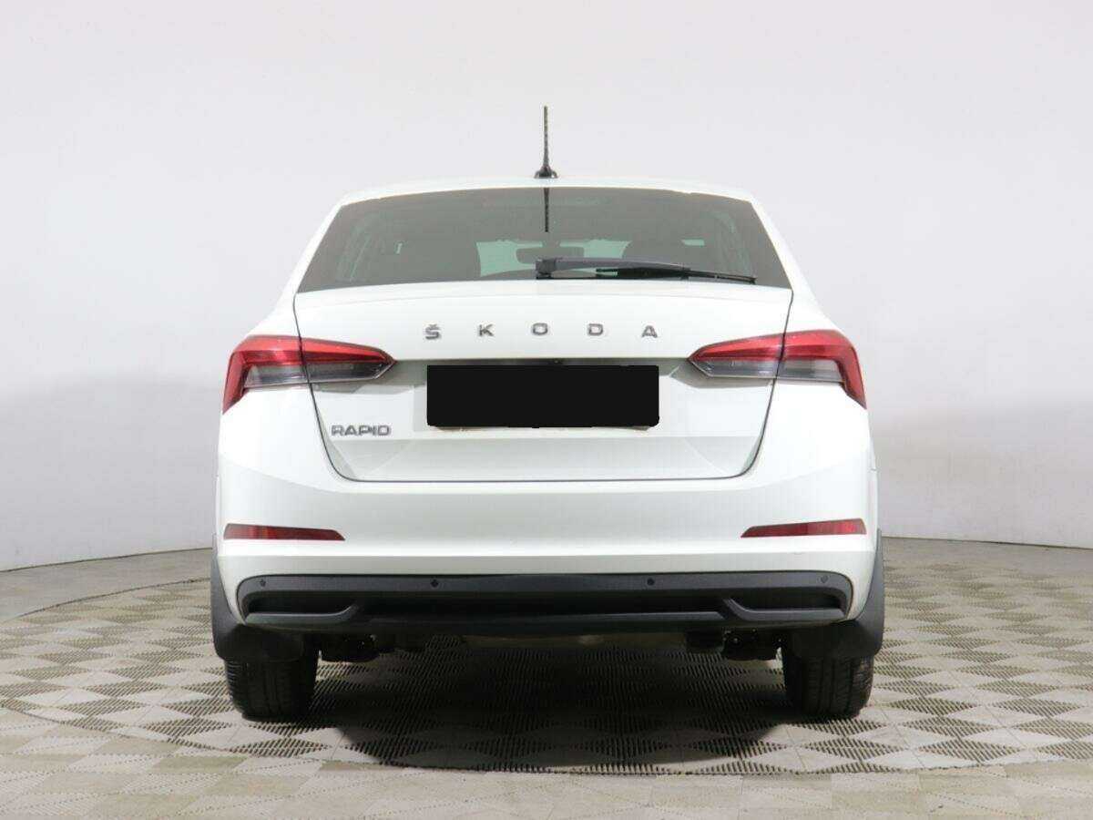 Б/У Шкода Рапид 2020 года. Фото: #4