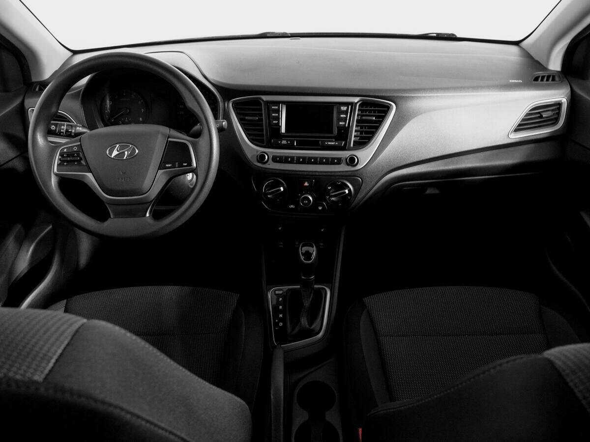 Б/У Хендай Солярис 2018 года. Фото: #9